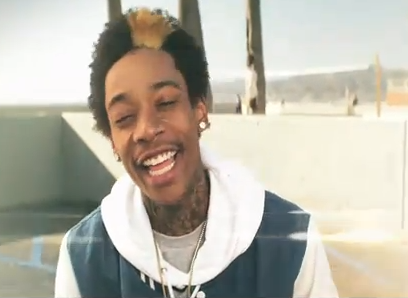 Wiz Khalifa – Roll Up [Official Music Video]