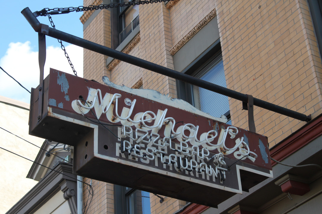 Michael’s Pizza Bar And Restaurant