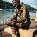 www.BuzzNtheBurgh.com